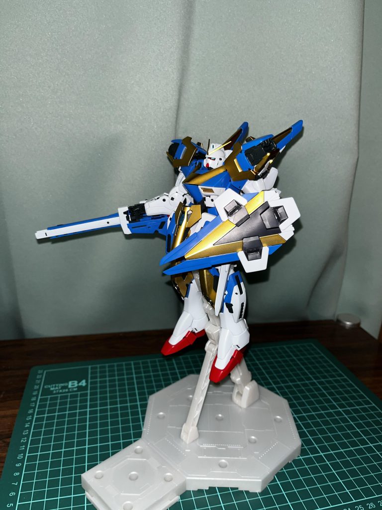 Ｖ２ガンダムアサルト–3枚目/制作者：アッキー