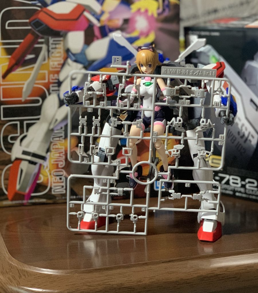 RG組み立て支援ビルダー・ふみな–2枚目/制作者：いざよい