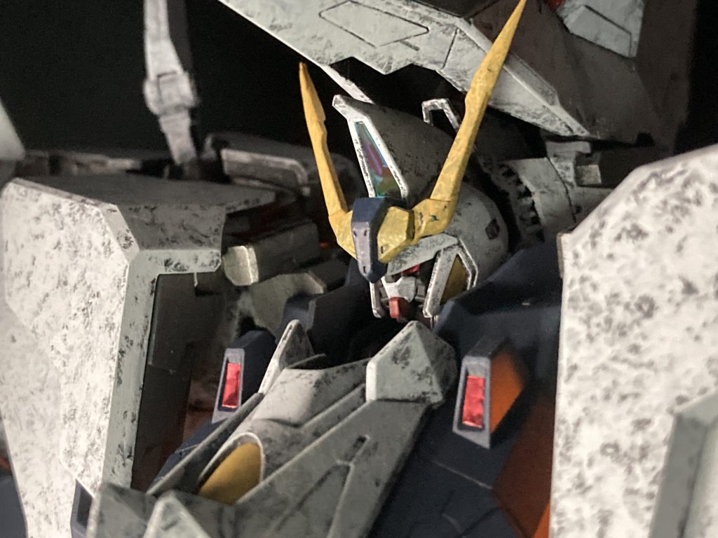 顔をhgクスィーに替えて気持ち原作に近づけてます