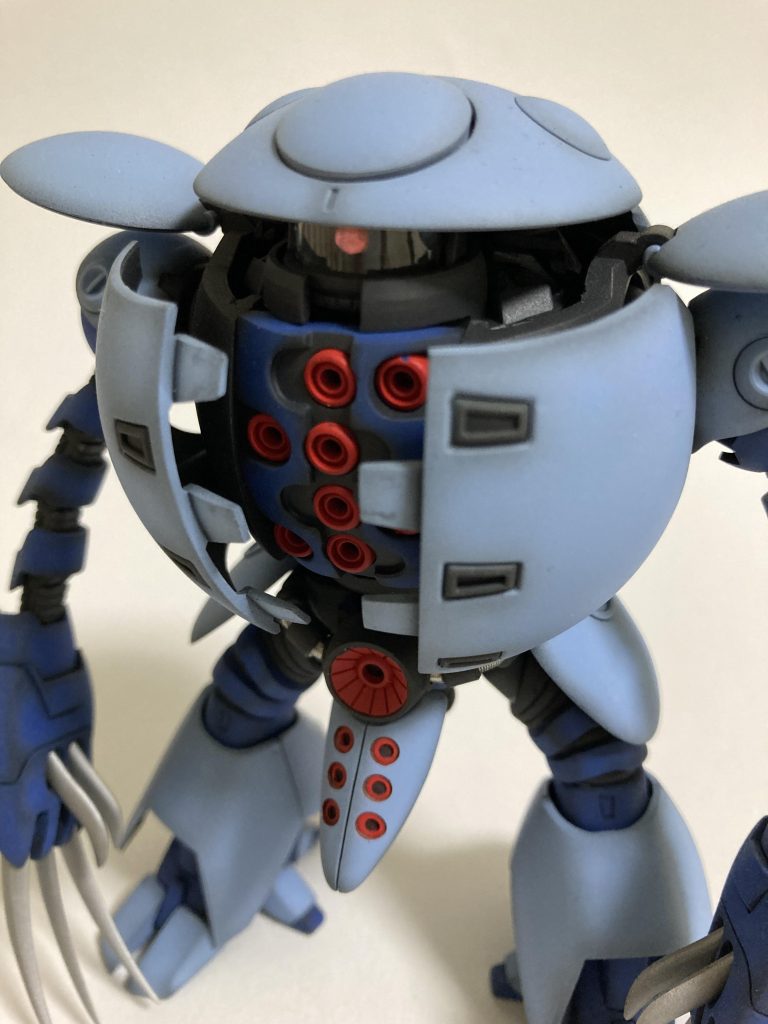 モノアイは可動式