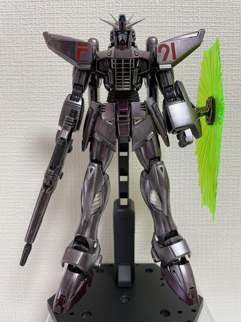 水性プレミアムトップコート(光沢)使用。