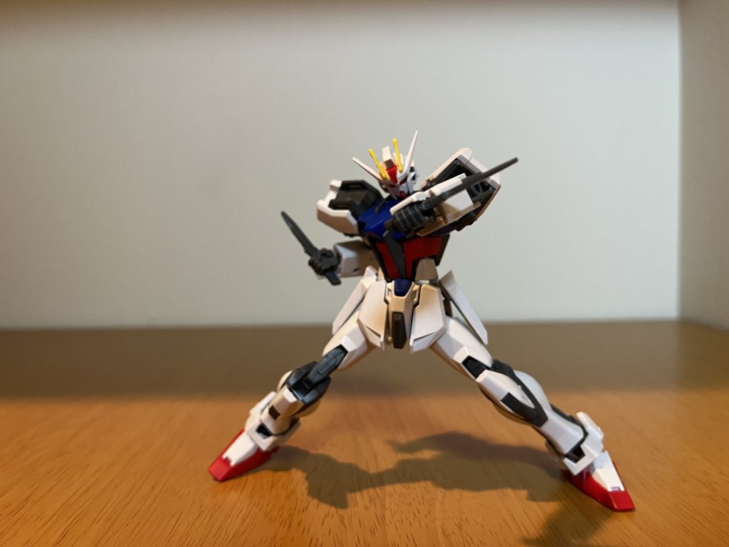 EG ストライクガンダム＋ストライカーパック01、02–2枚目/制作者：刺身オレンジ