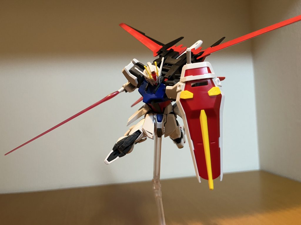 EG ストライクガンダム＋ストライカーパック01、02–2枚目/制作者：刺身オレンジ