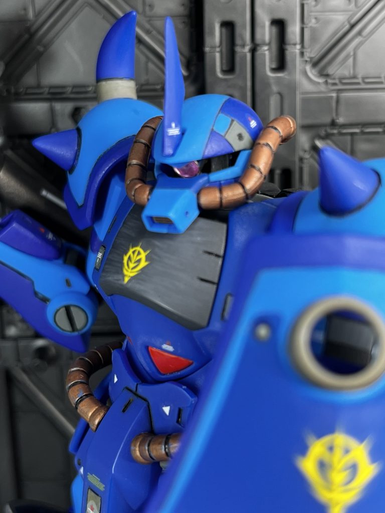 100均モノアイ。