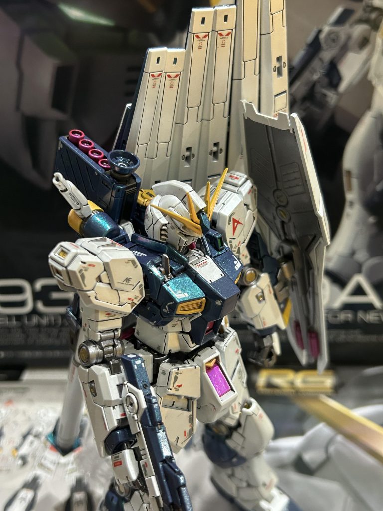 ニューガンダム–3枚目/制作者：ツカサ