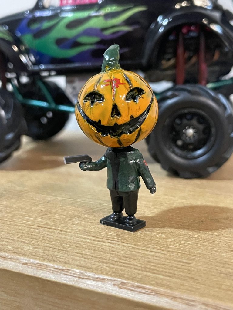 ハッピーハロウィン🎃–2枚目/制作者:シブ