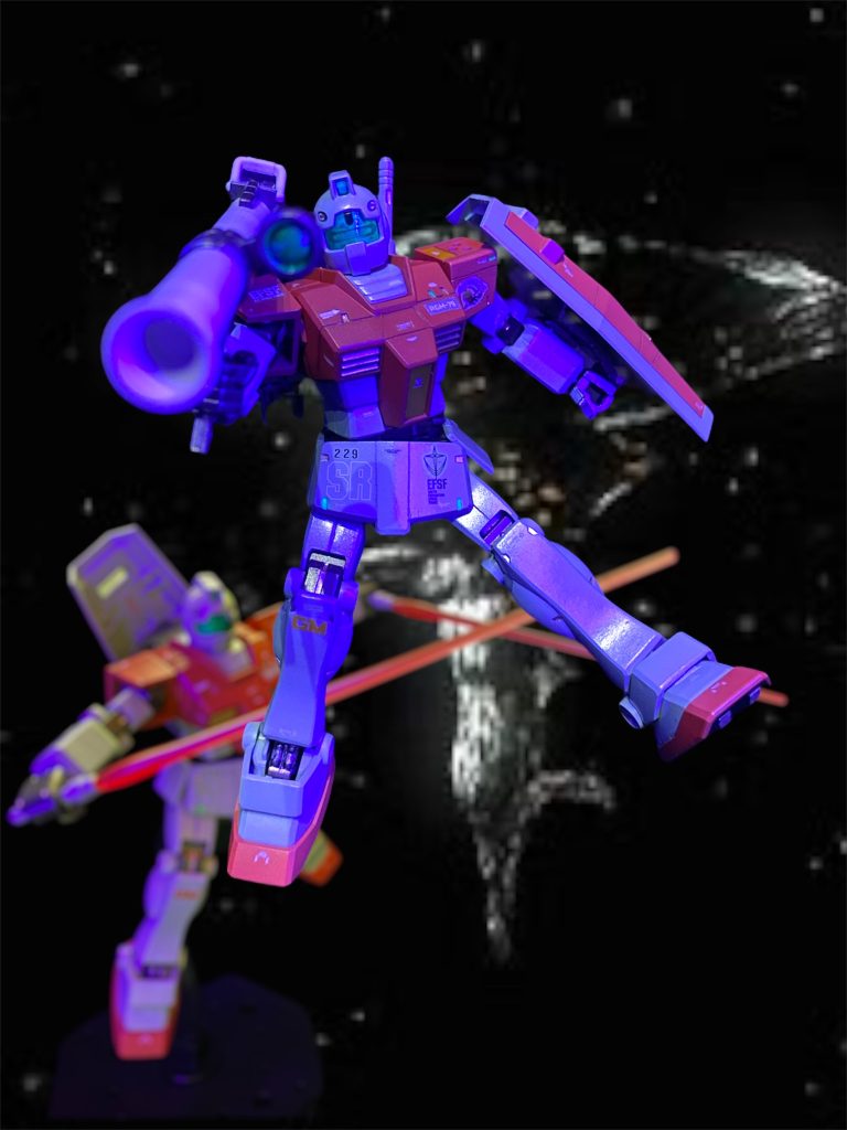 「何でも、星一号作戦に出撃した艦隊旗艦との連絡が取れず、本隊にも多数の被害が出た様で、、、用意してた装備・弾薬は最優先で前線に回されちまってるんで、おかげでコンペイトウへの補給路は大混乱です。」