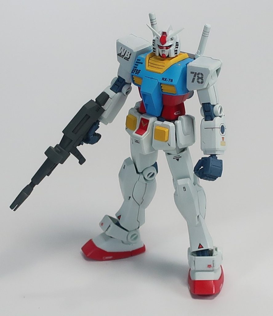 手首はビルダーズパーツ。もう一回り小さいのでもよかったかな。