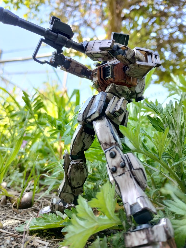 陸戦型ジム–2枚目/制作者：かずのこ