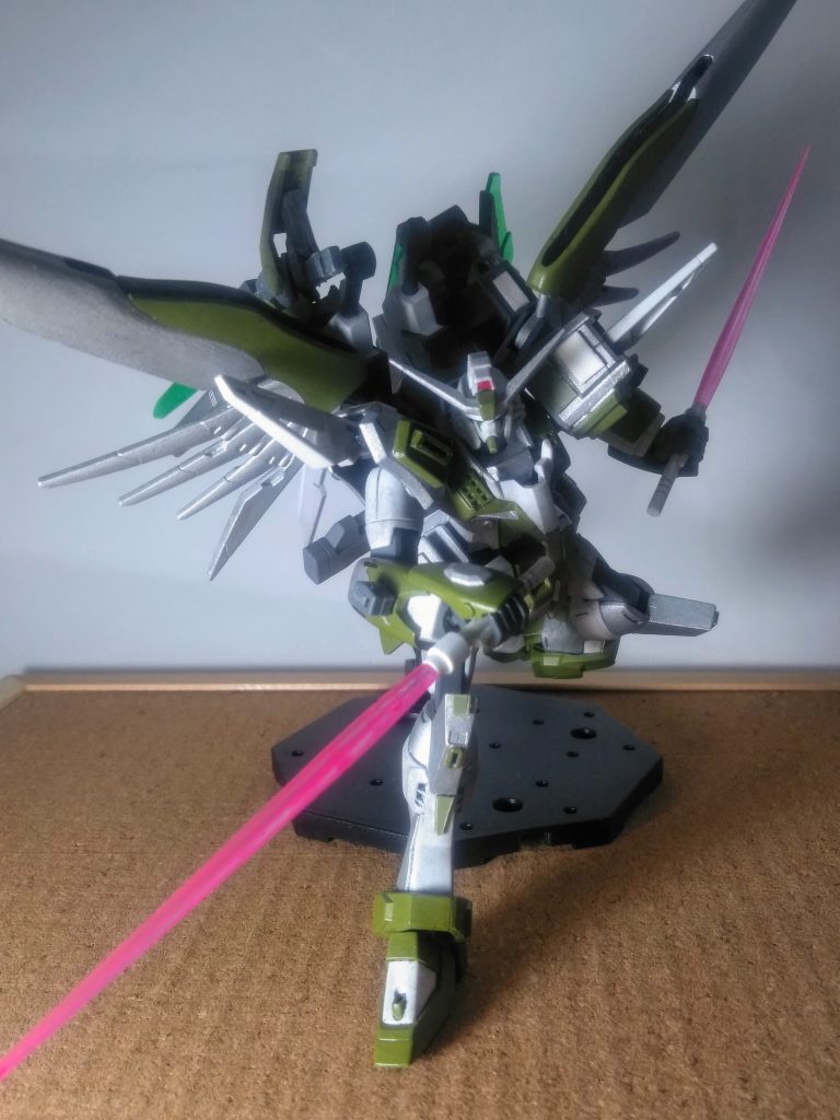 「SEED系のガンダム」なのだからサーベルは二刀流がデフォですよね 😆🎵🎵 「∞ ジャスティスのサーベル」逆手持ちはWAKU WAKU しちゃう 🤩💓💓