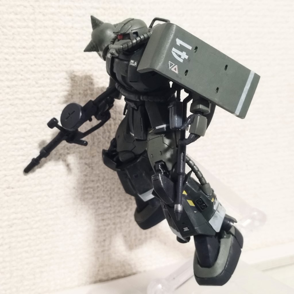 一枚目の写真をみた瞬間にこのキットは背景無しでいこうと思いました。味がありすぎる。