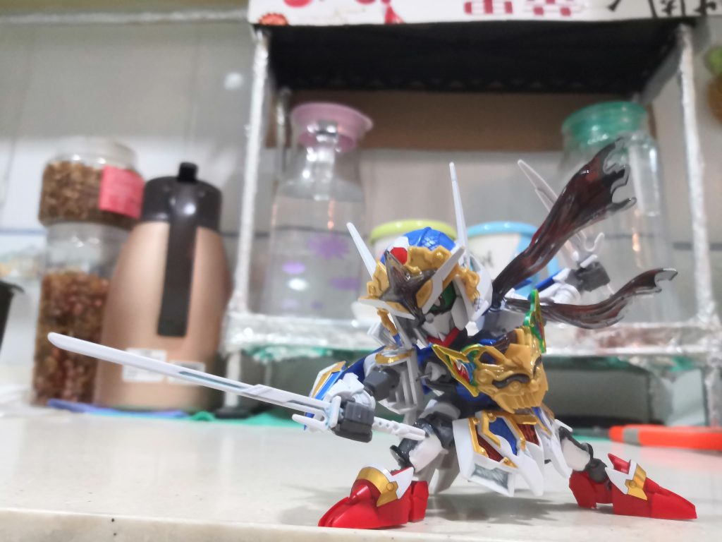 隠密ガンダムエアリアル–3枚目/制作者：LUNLUN（邪道可動）