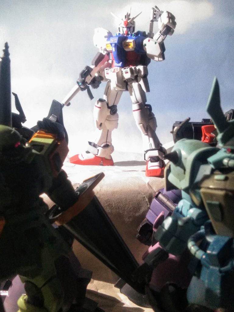 コンナ感じに実行です 😌けっこう見せ場が造れたかなぁ 😏「「「イヤっ❗おまえッ❗❗嘘ばっかツイテンじゃねエよッっ❗❗❗😠💢💢」」」と、イウ怒りの声が聞こえてきます 😖💦💦ソコはソレ!妄想なのでお許しを 😌⤵️⤵️ 『0083 スターダスト メモリー』と、云えば 🧐洗練されたデザインのMS達😍💕重厚なストーリー😍💕💕(テコ入れシスギて破綻してるけど 😝)『Zガンダム』へ繋がる伏線がイッパイ 😍💕💕💕(劇場版『ジオンの残光』も含めて)手書きとは思えない神作画 😍💕💕💕MS達の活躍シーンが足りないゾ!! (`Д´≡`Д´)!! 😠💢😡💢💢等々、素晴らしい点は語るに尽きない事でしょう  👍😆🎶🎶🎶 当然❗「UP主」もこの作品が大好きです 😃✨✨