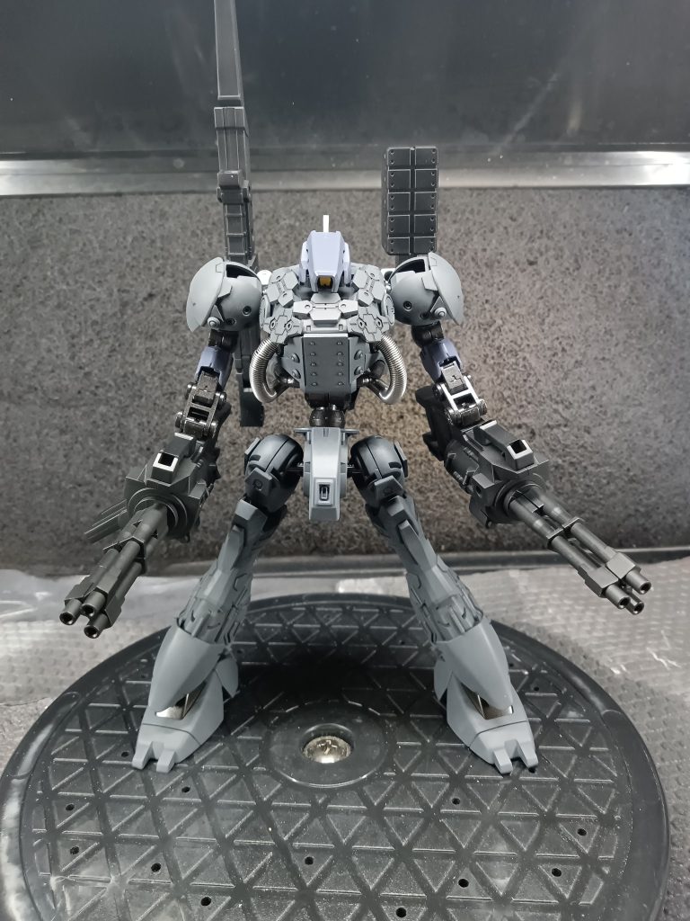 セリフ 今度は貴様が蜂の巣だ!