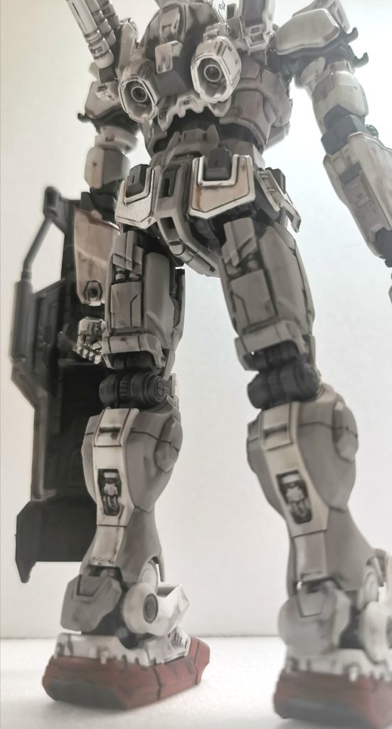 バックショット。フレーム構造なので組む前にスミイレ仕込んでおく必要があります。