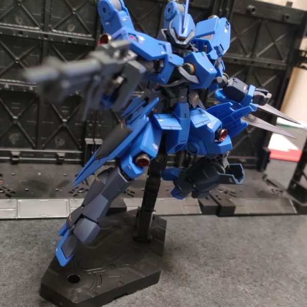 シュヴァルベグレイズ(マクギリス機)