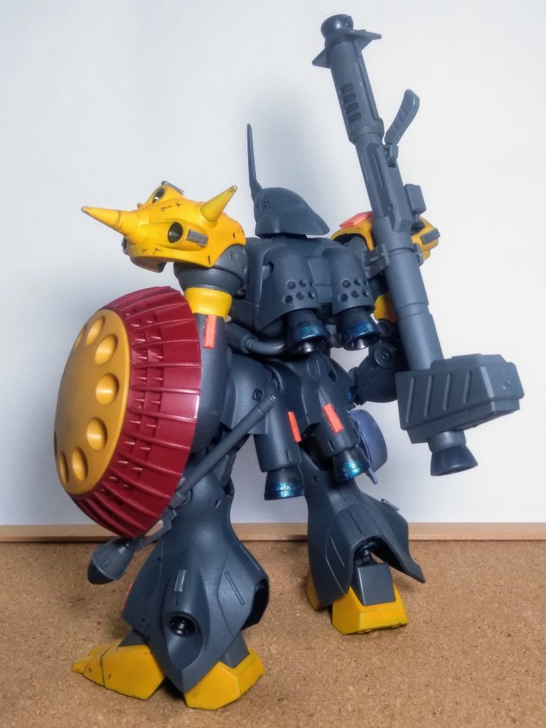 ・・・話 代わりまして 😌皆様大好き 😍💕『ケンプファー』を投入です 😆👍✨ コレバッカ!ドイツ語表記で『闘士』を意味するこの名前 🤩メっチャ カッコいい❗と思いません?(「UP主」基準です) ( >д<)、;'.・ジオンっぽく無い名前ナンだよなぁ~~😩⤵️⤵️ と、イウお気持ちは、この際閉まっておきましょう 😋