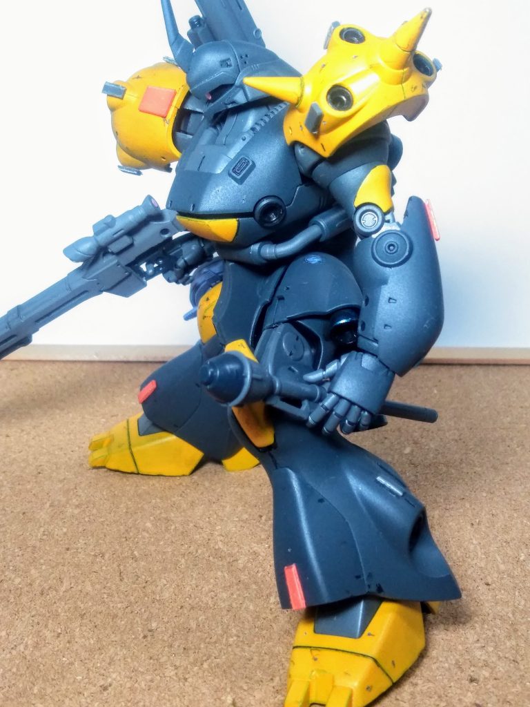 『ケンプファー』とイエば 「シュツルム ファウスト」 (;´Д`)´д`)ウンウンフゥ😵💨 ヤッパリ落ち着きますね 😃今回、この子は『 0083 ver, 』で投稿させて貰いましたが、機体のカテゴリーは『ポケットの中の戦争』ですよね 🤔でも『リックドム Ⅱ 』が『 0083 劇中』で登場しているのだから このパターンだってアリになるハズ? 😁イヒヒヒ