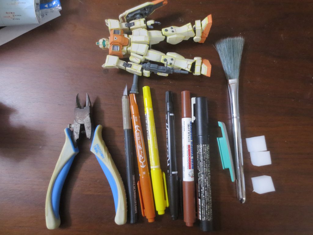 使用した全工具陸戦型ガンダムS型と同じくメラミンスポンジで仕上げてます。