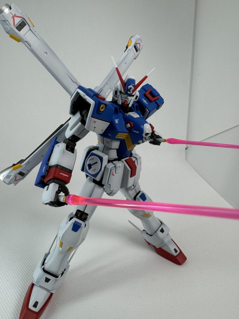 クロスバーンガンダムX3–3枚目/制作者：mt.kuro