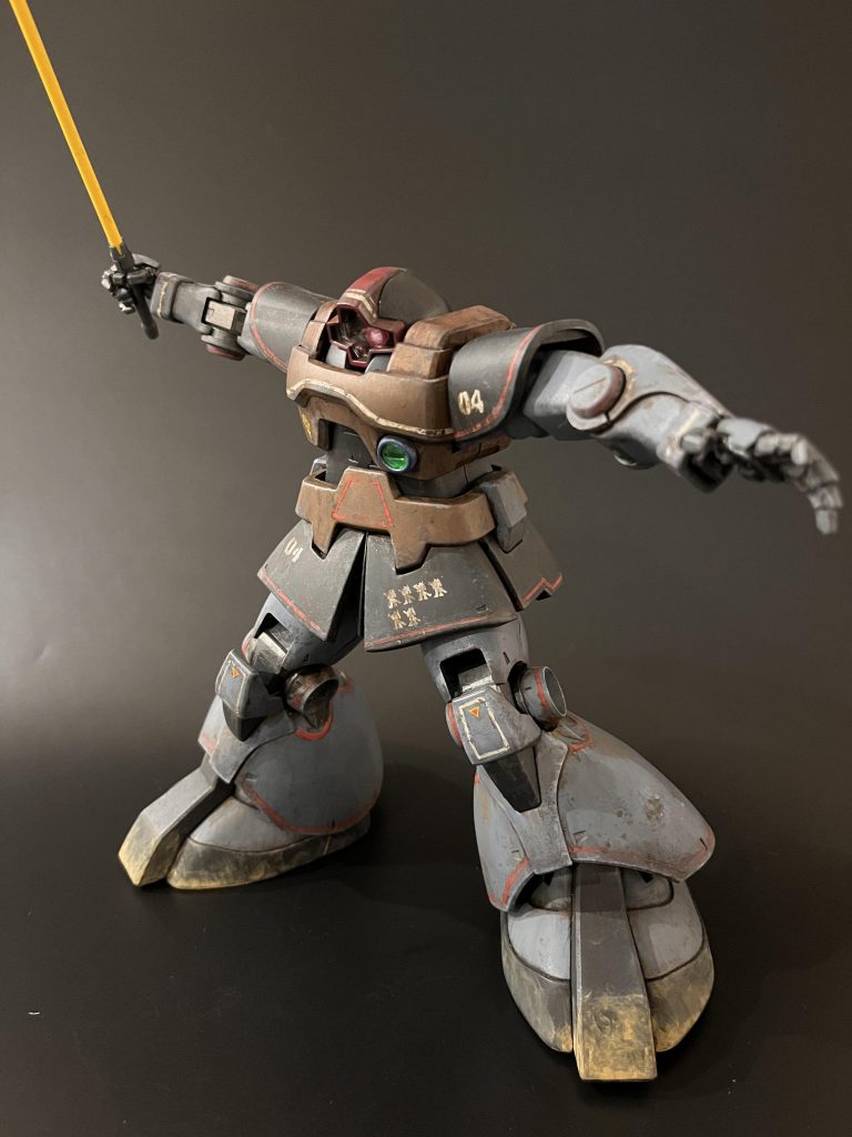 抜刀‼️ドムといえばこのポーズ😁