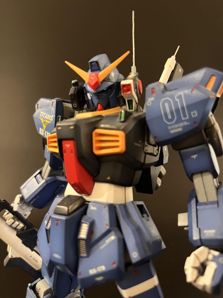 ガンダムタイプの中でガンダムMk-Ⅱがいちばんかっこいいと個人的に思っております。顔が男前ですね😄