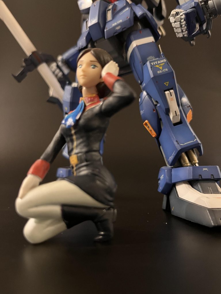 エマさんとガンダムMk-Ⅱ