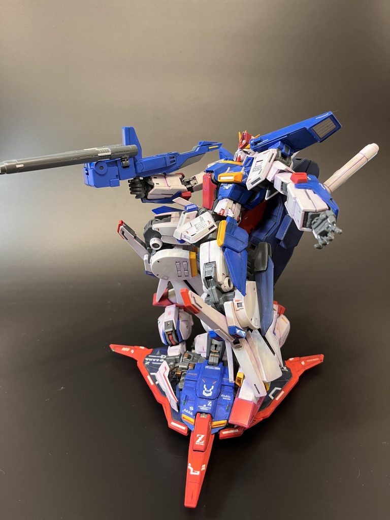 スタンド外し、地べたに置いたウェーブライダーには何とか立って乗れました。