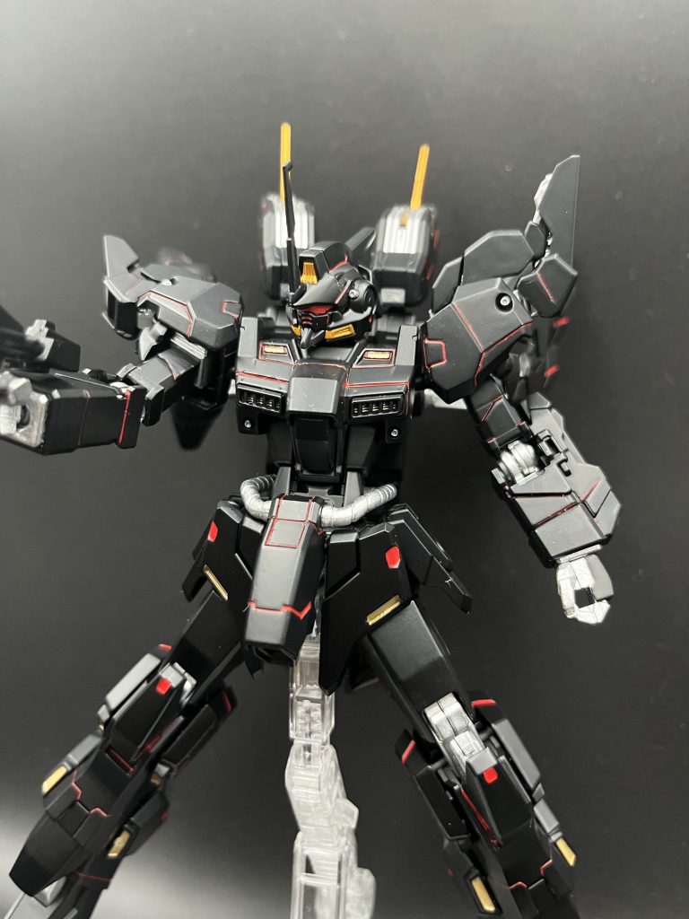 また、本機はHADESを搭載しており機体の限界を超えた性能を出すことが可能でありシステム発動下での機体性能は連邦の機体に一切引けを取らないまた、使用者及び制作した整備スタッフ含め気づいていないが極微量のサイコフレームが搭載されている 以上です。最後まで見ていただきありがとうございます