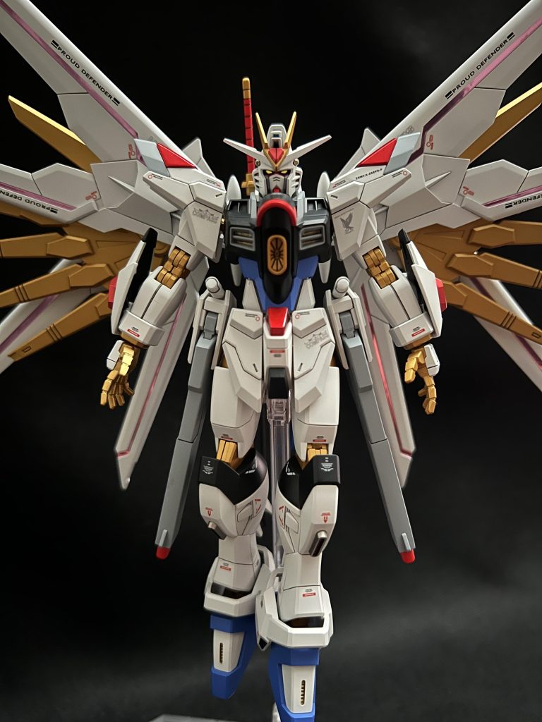 ドゥンドゥン...ドゥンドゥン...テンテンテテン、テンテンテンテンテテン