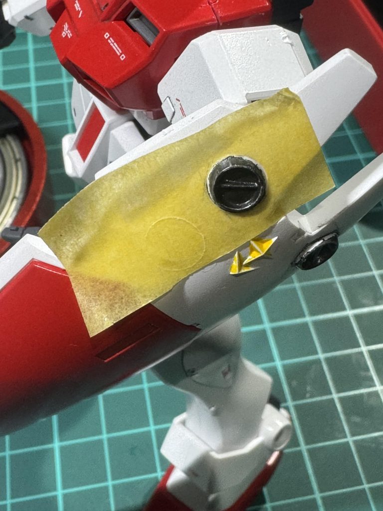 なるほどこう使うのか、とマスキングを試し貼りしたところでやり直す気力が沸かず、いつかやり直そうと心に誓いました👊