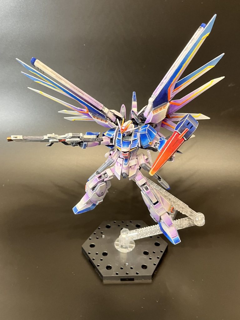 アイキャッチ風ポーズ。