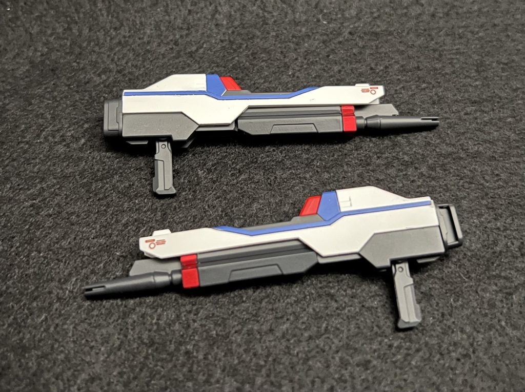 ひとまずビームライフルを持たせてみる。