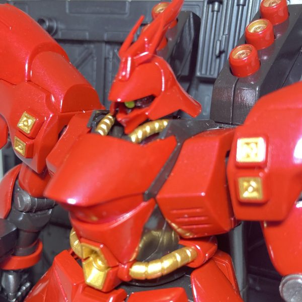 HGUC サザビー　筆塗りメタリック塗装