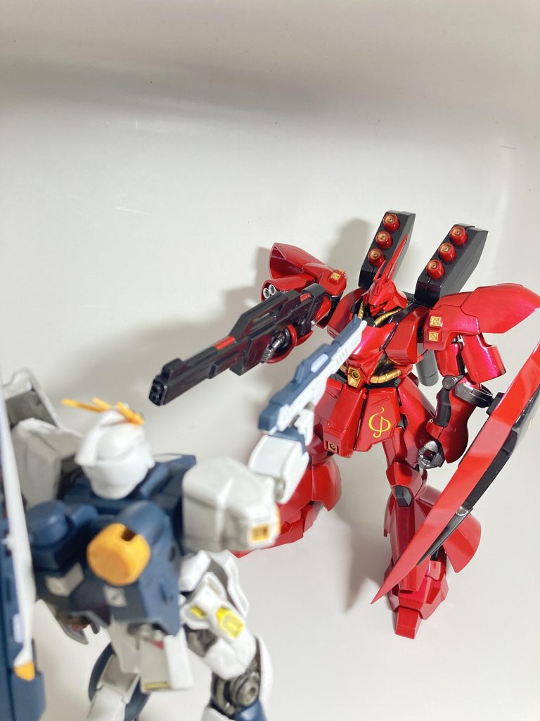 せっかくなので、νガンダムと2ショット