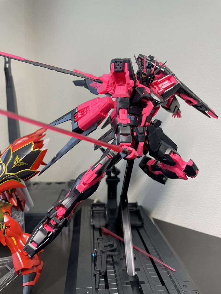 〜before〜初めはカトキ立ちで飾ってたんですけど、なにかいいポーズさせたくてこのポーズで飾ってました