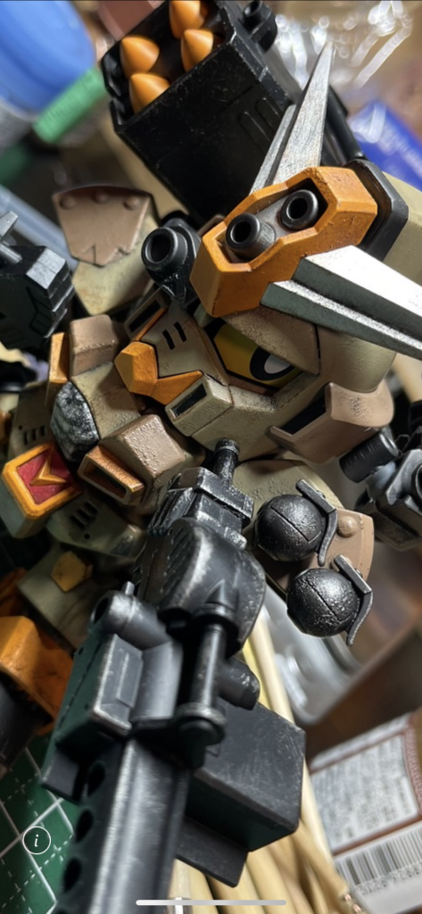 ツールクリーナをパーツに塗り金ブラシで傷をつけたり、ウォッシングとドライブラシなどに挑戦してみました。調整がむずかしかったです。。。