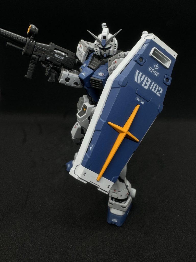 RGガンダムver.2.0–5枚目/制作者：ベンチマン