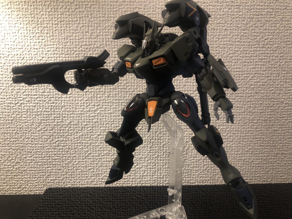 メイン武装1ダブルロングビームガン