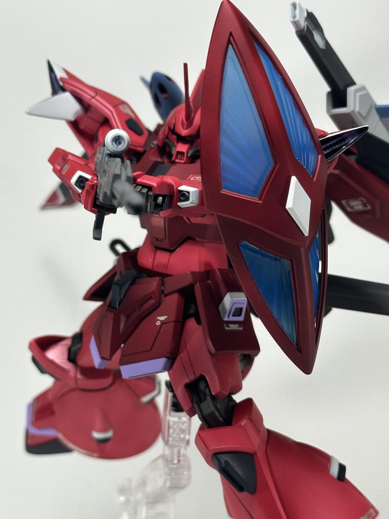 一部パーツにはレジンを使いました。