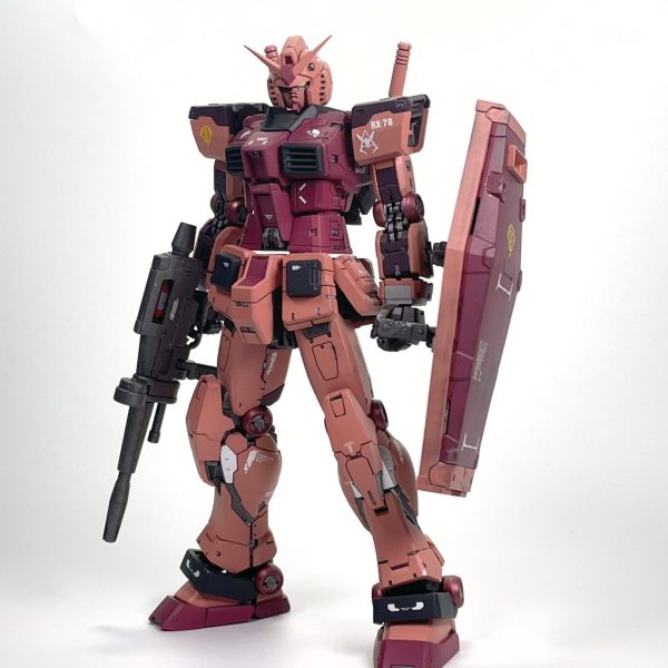 Amazon.com: MG 1/100 キャスバル専用ガンダム Ver.3.0