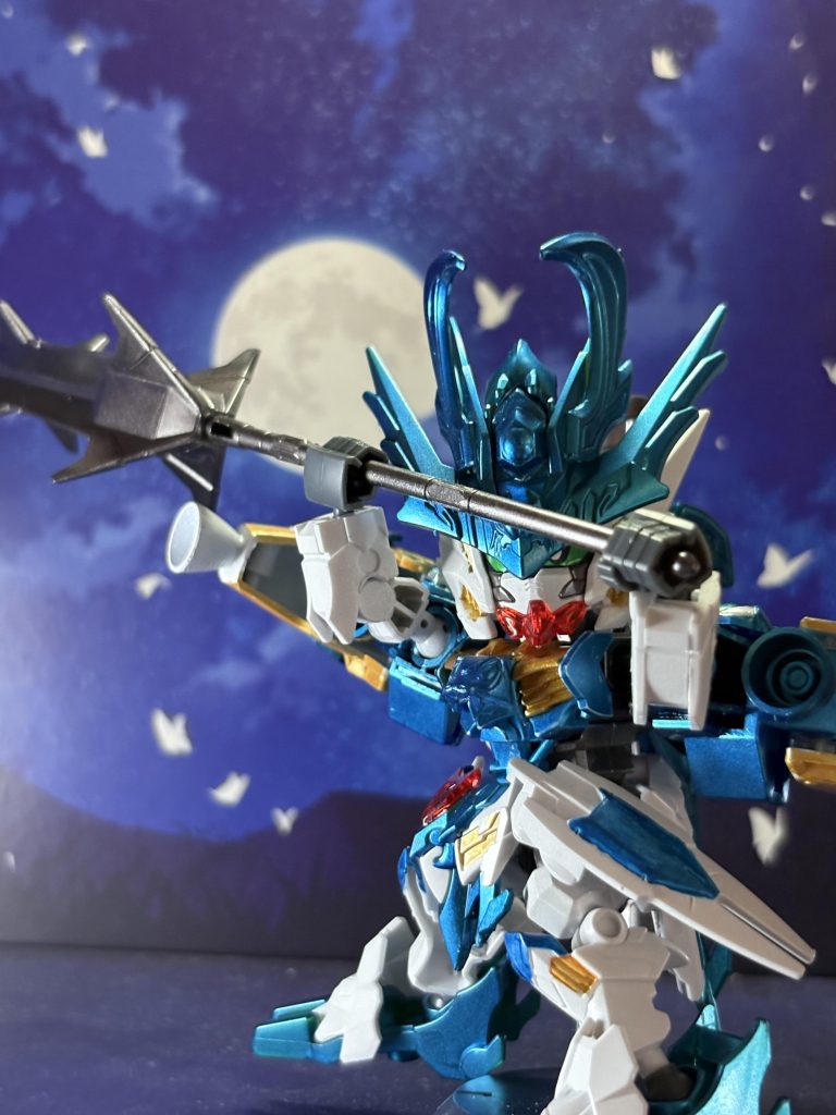 可動を増やし、HGバルバトスのメイスを使ってているので両手持ちも楽々見て頂きありがとうございますm(_ _)m