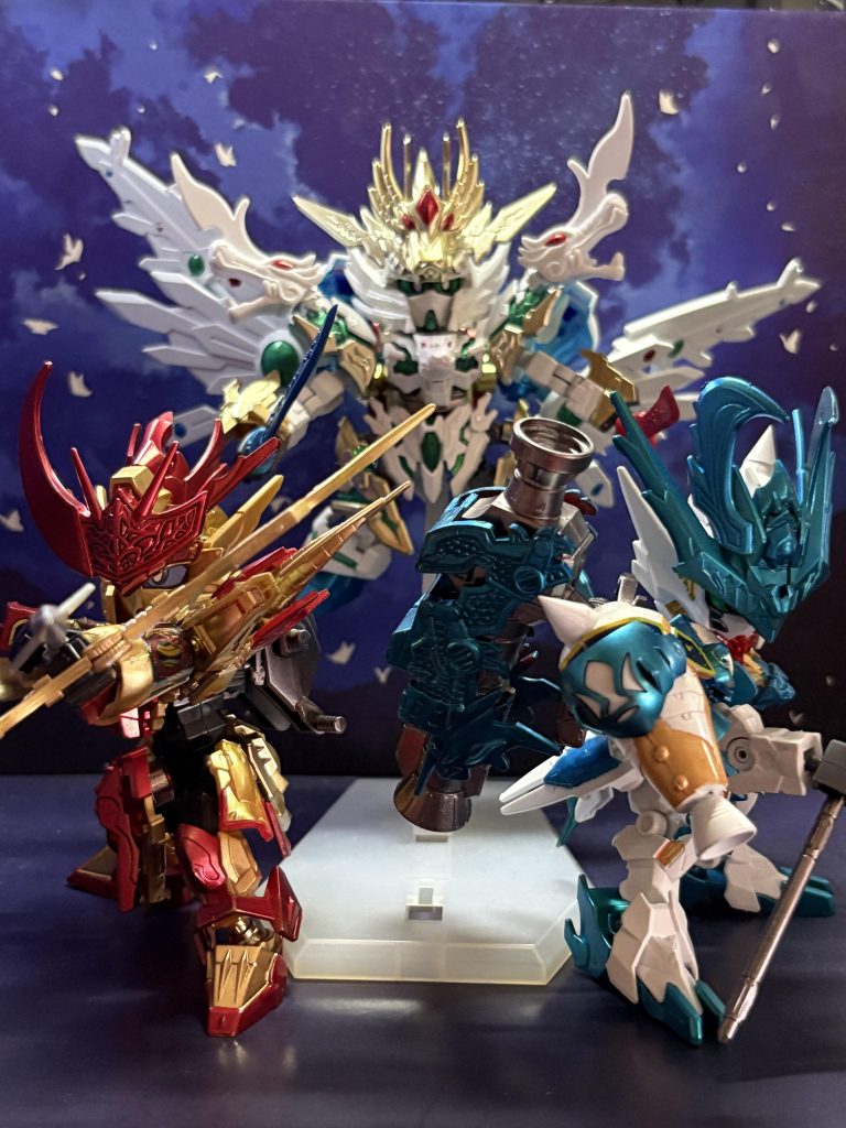 最後に部下であるバルバトス、アカツキとの並んだ写真二人は幼い頃からの付き合いで兄のように慕っている設定ですバルバトス=アカツキ>ユニコーンの年齢設定 最後まで見て頂きありがとうございますm(_ _)m