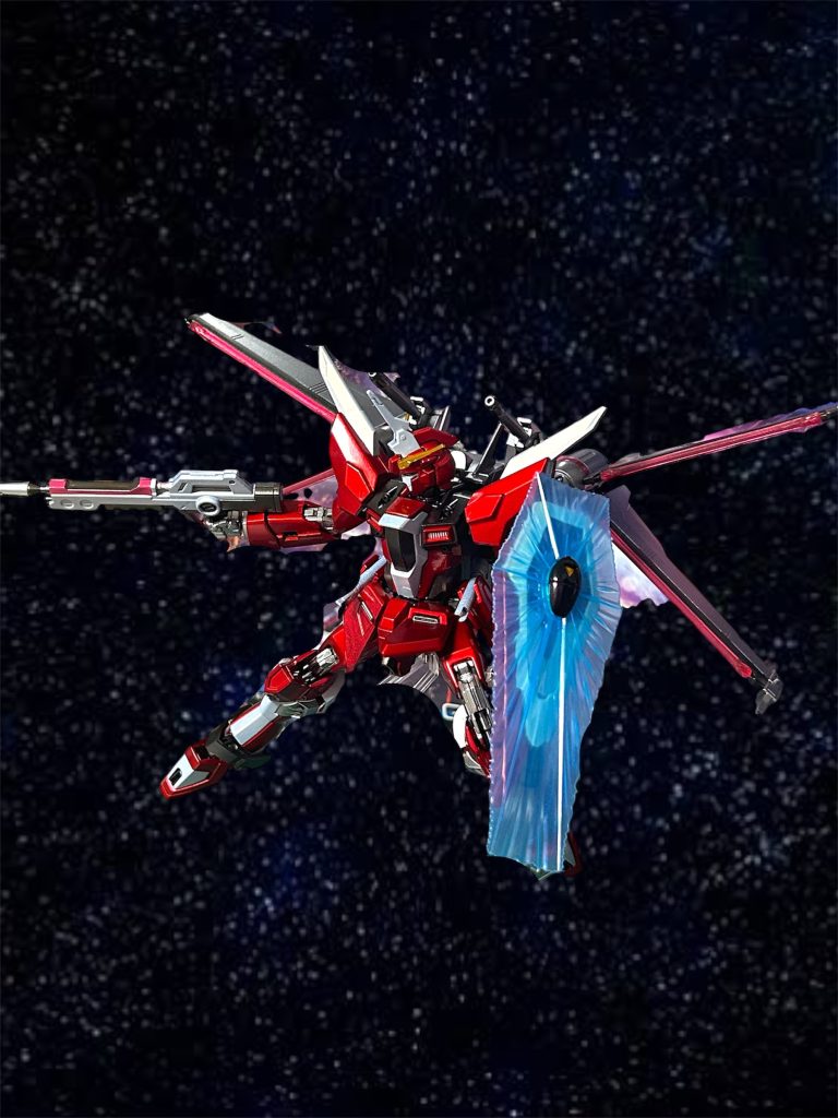 真紅のジャスティスになってしまいました。何層も塗料を乗せたので…パーツがはまらないはまらない💦