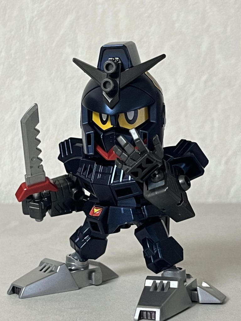 一応、塗装済完成品キットはブンドドで何かと使用しているので、いくつか撮り直して追加しました。『来いよ！ベネット。怖いのか？』的ポーズは彼には絶対必要w 