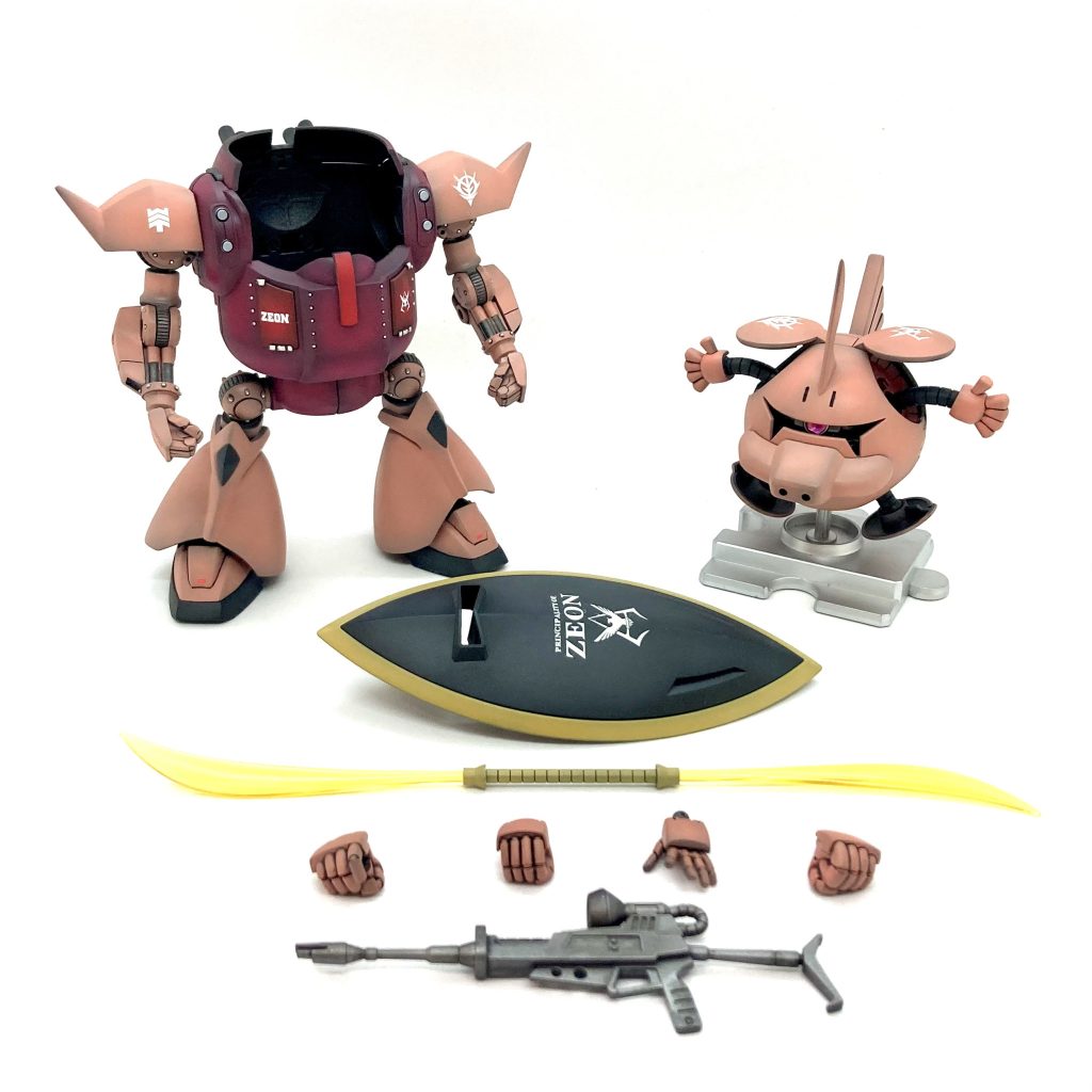 パーツ構成はこんな感じ。モビルハロのキットを中心にHG ゲルググやGフレーム ゲルググなんかのパーツを流用。あとはプラ板とパテの工作です。※この画像だけ 旧バージョン😅