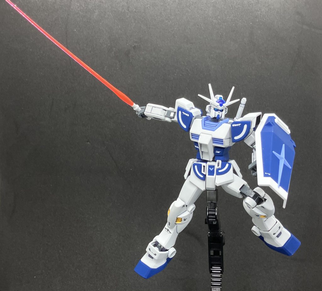 劇中ではサーベルを使用する描写が少なく、特に参型のナギナタ使用のイメージが強いのでなんだか新鮮。