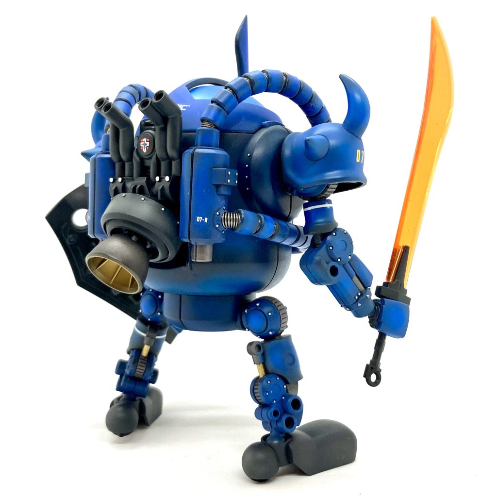 「まさかな、時代が変わったようだな。ハロみたいなのがグフになるとはな」