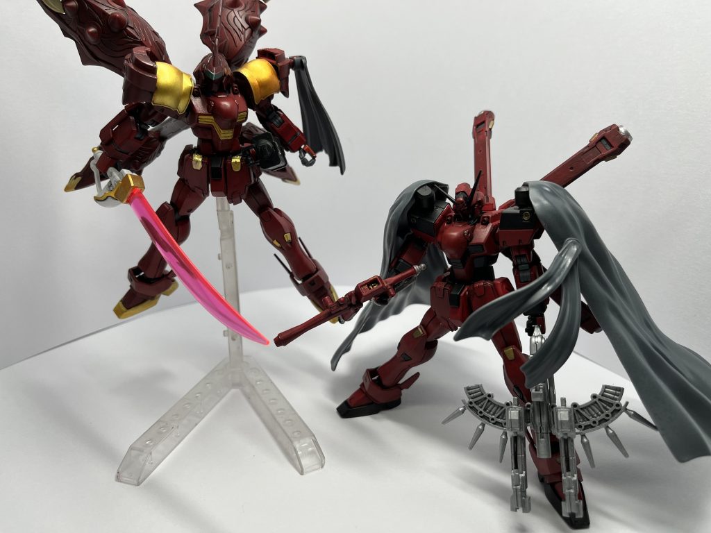 クロスボーンガンダムeX1(ギリ機)とツーショット