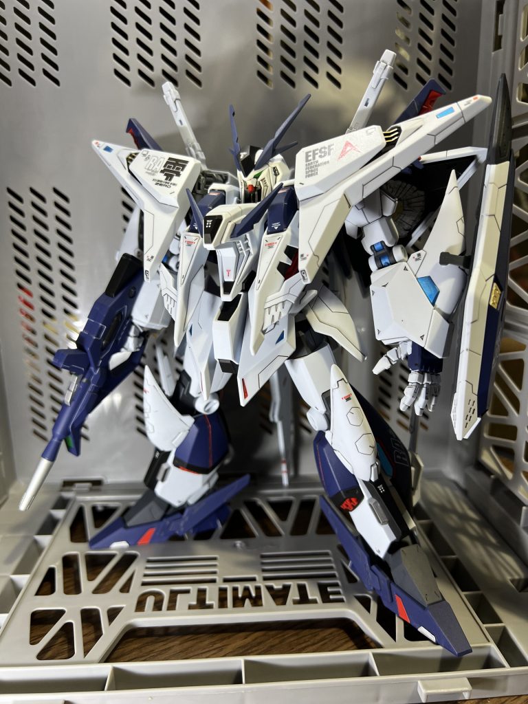 クスィーガンダム零号機  アムロ大尉搭乗機